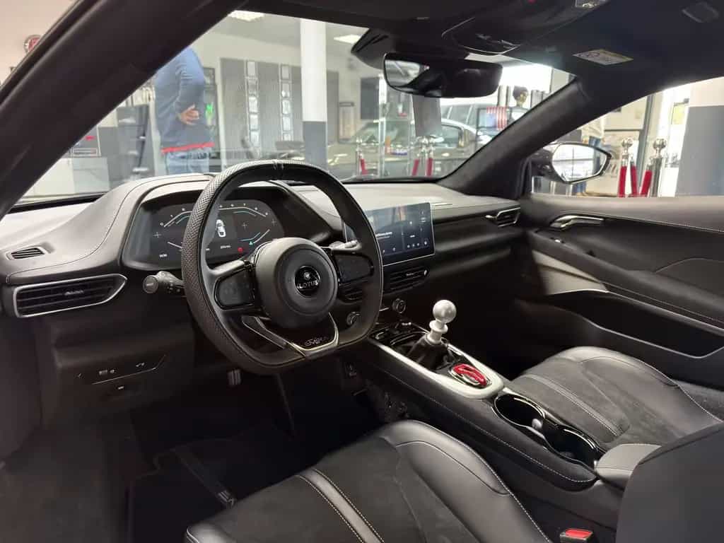 Lotus Emira 3.5 V6 298 kW SE V6 Extended Black Pack Al 07/2024-photo-13