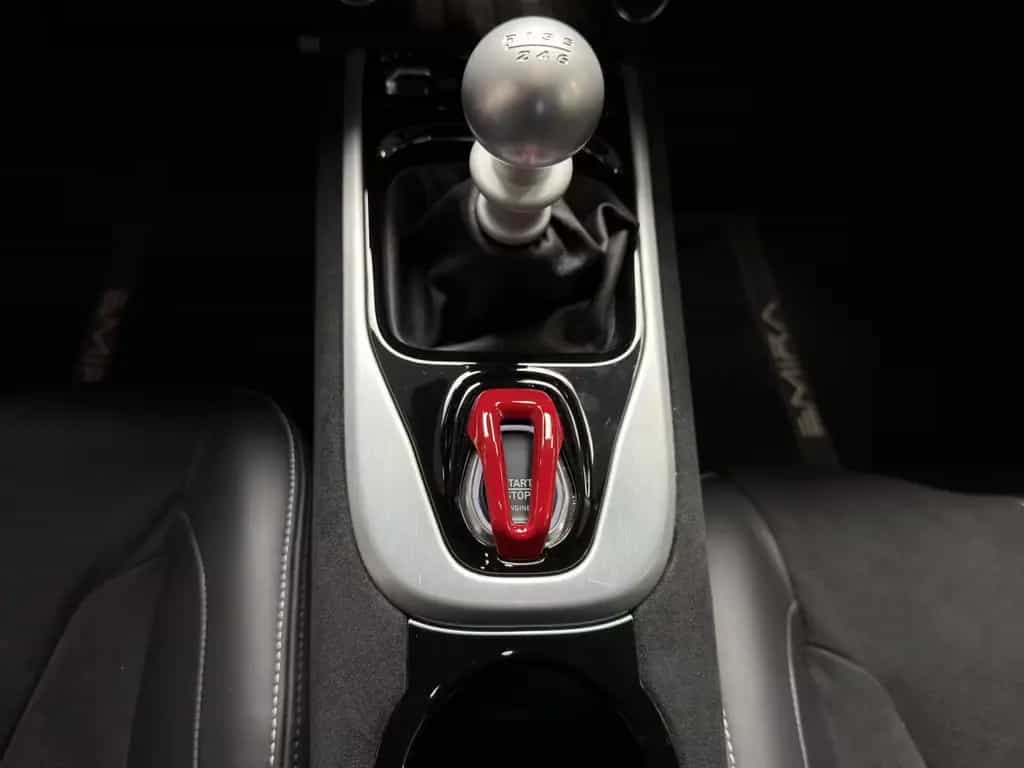 Lotus Emira 3.5 V6 298 kW SE V6 Extended Black Pack Al 07/2024-photo-21