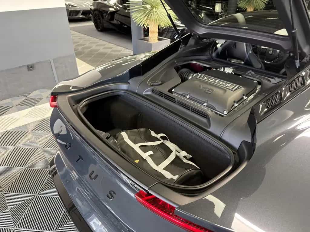 Lotus Emira 3.5 V6 298 kW SE V6 Extended Black Pack Al 07/2024-photo-26