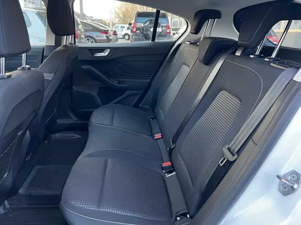 Ford Focus Lim. Cool & Connect 05/2021-photo-7