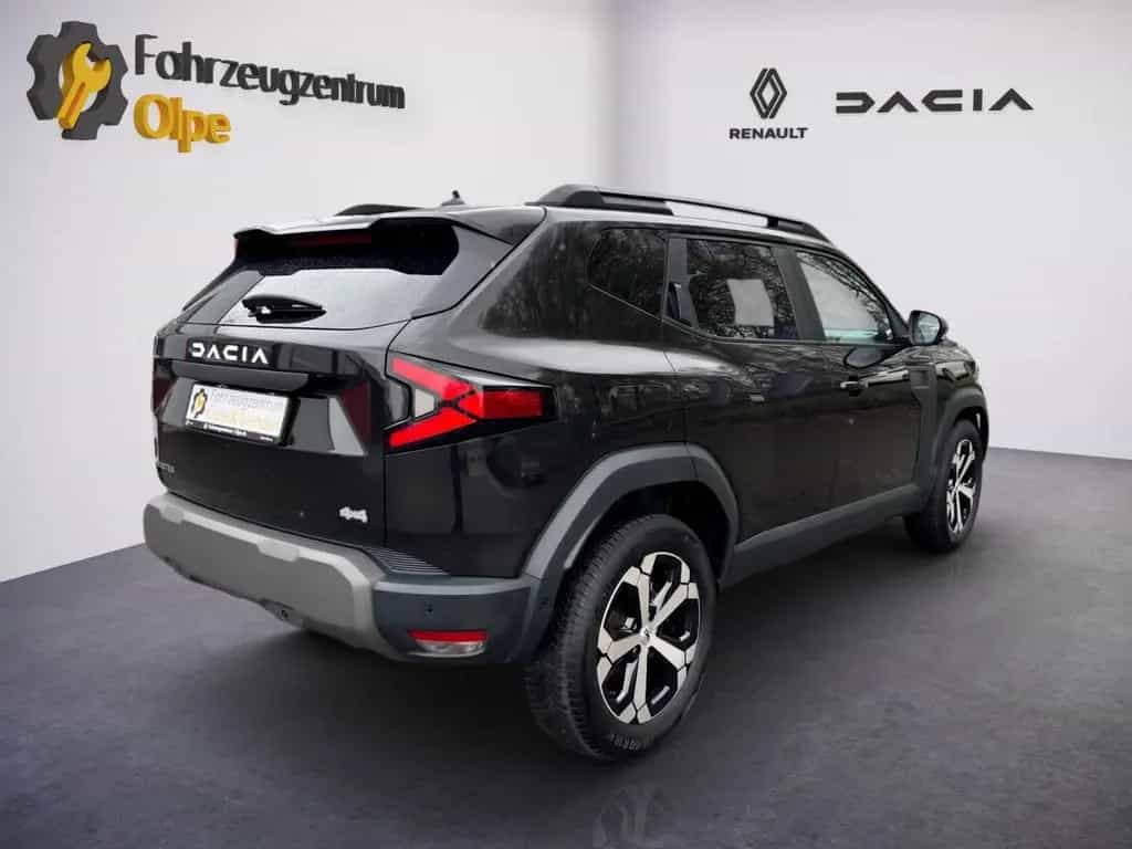 Dacia Duster III TCe 130 Journey 4x4,Navi,360°,Totwink 06/2025-photo-4