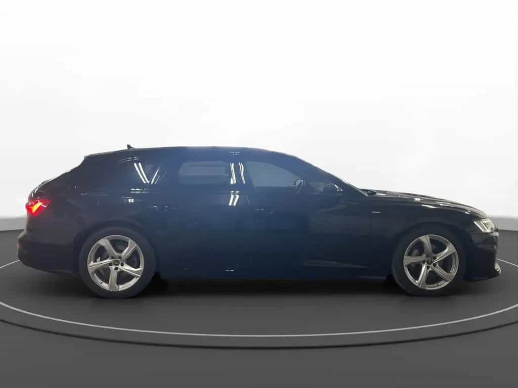Audi A6 Avant 45 TDI qu. S line Pano Matrix LM 19" Na 03/2022-photo-6
