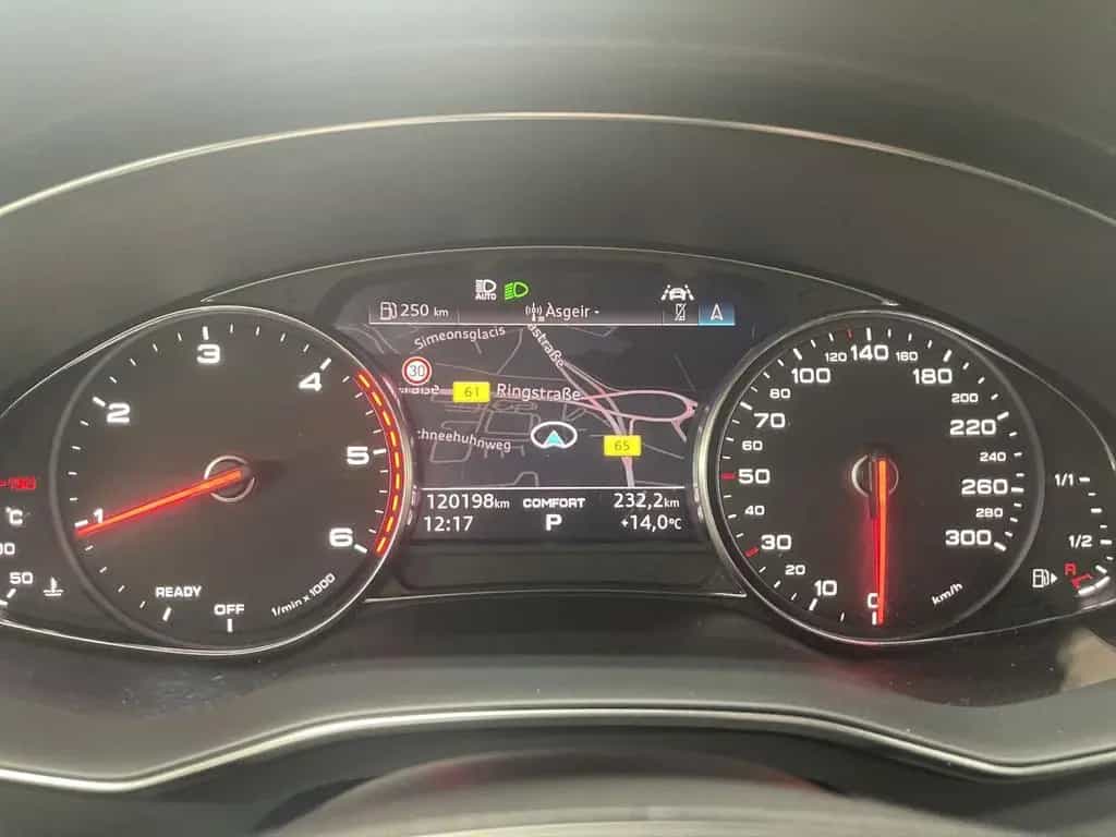 Audi A6 Avant 45 TDI qu. S line Pano Matrix LM 19" Na 03/2022-photo-8