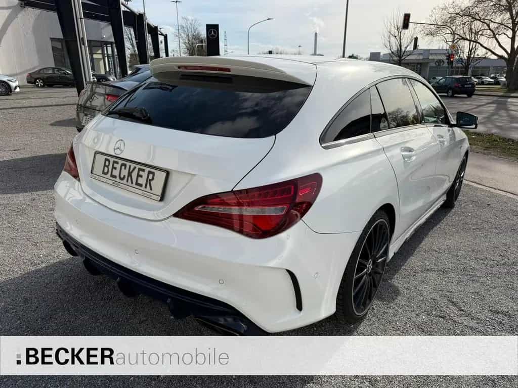 Mercedes-Benz CLA 45 AMG Shooting Brake CLA 45 SB Performance Sitze Drivers Package PANO 09/2018-photo-19
