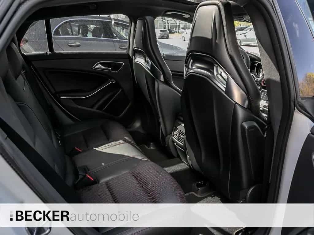 Mercedes-Benz CLA 45 AMG Shooting Brake CLA 45 SB Performance Sitze Drivers Package PANO 09/2018-photo-5