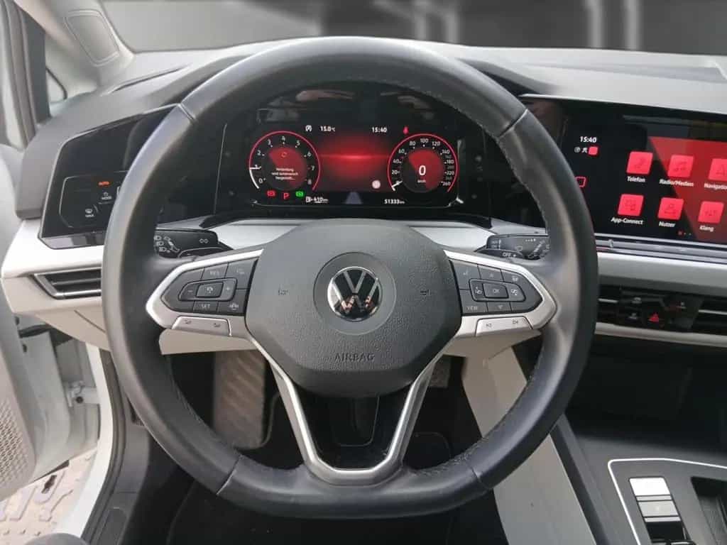 Volkswagen Golf VIII 1.0 eTSI Life DSG *PANO*NAV*ACC*SHZ* 05/2022-photo-12