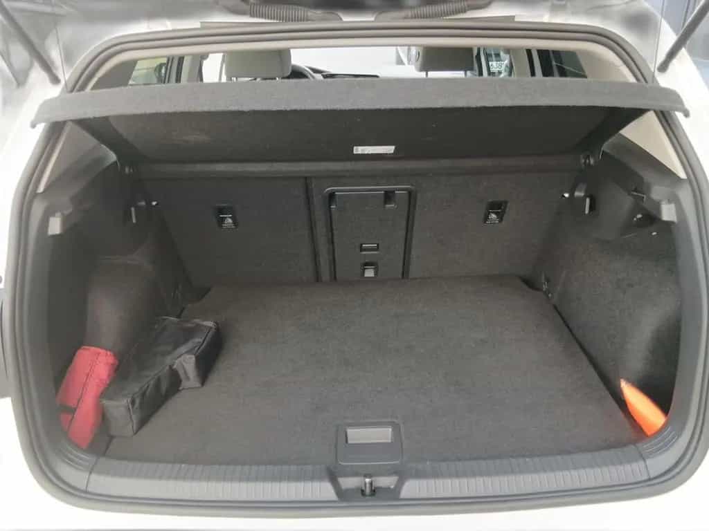 Volkswagen Golf VIII 1.0 eTSI Life DSG *PANO*NAV*ACC*SHZ* 05/2022-photo-20