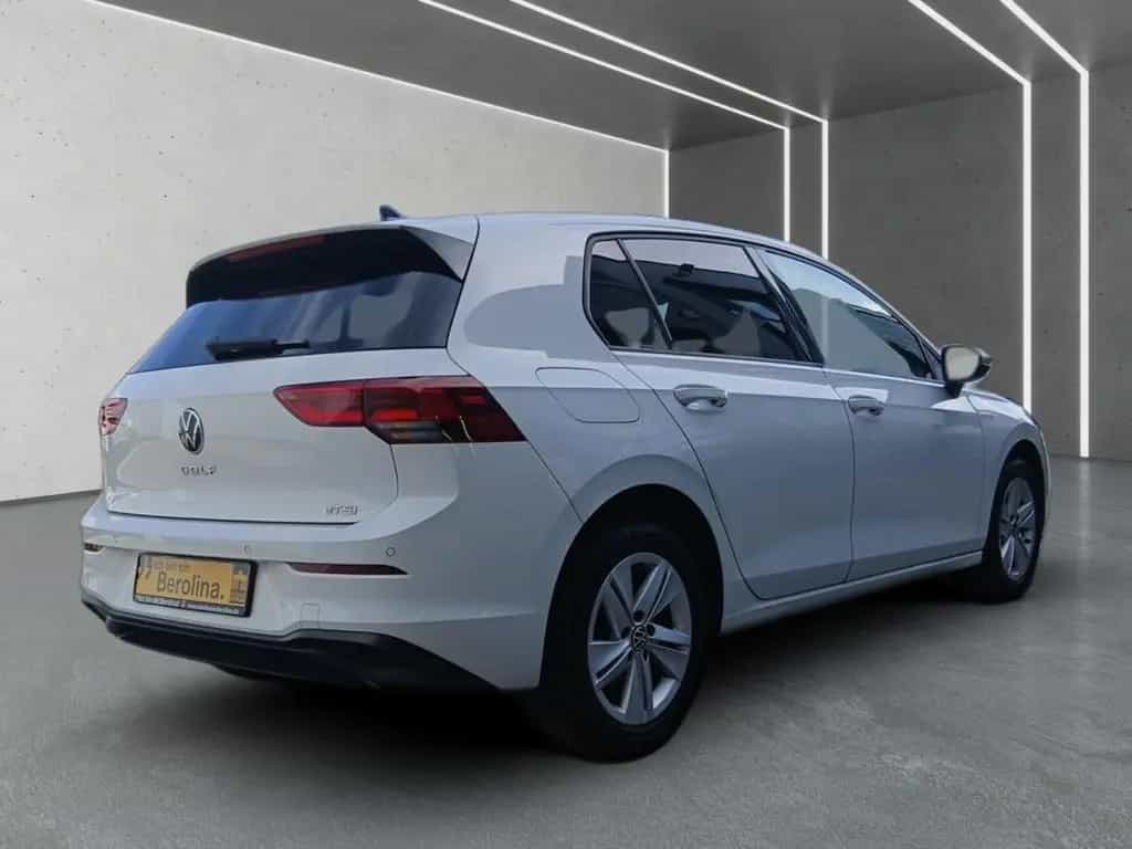 Volkswagen Golf VIII 1.0 eTSI Life DSG *PANO*NAV*ACC*SHZ* 05/2022-photo-5