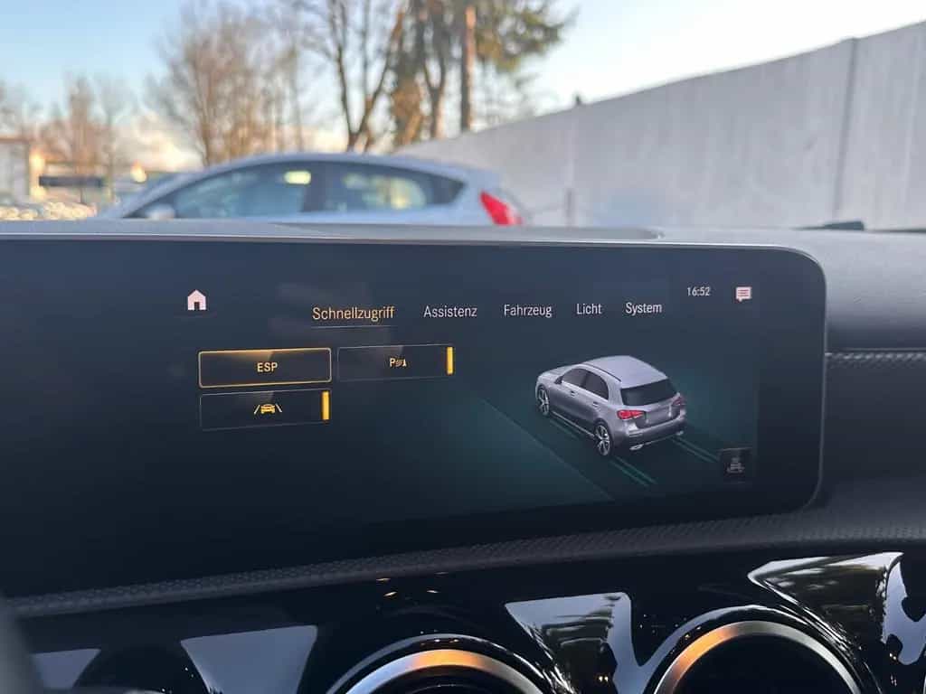Mercedes-Benz A-Class 4Matic/Night-Paket/Pano/Kamera/LED/Leder 05/2019-photo-20