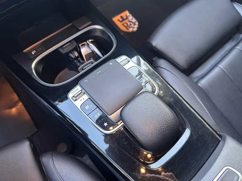 Mercedes-Benz A-Class 4Matic/Night-Paket/Pano/Kamera/LED/Leder 05/2019-photo-24
