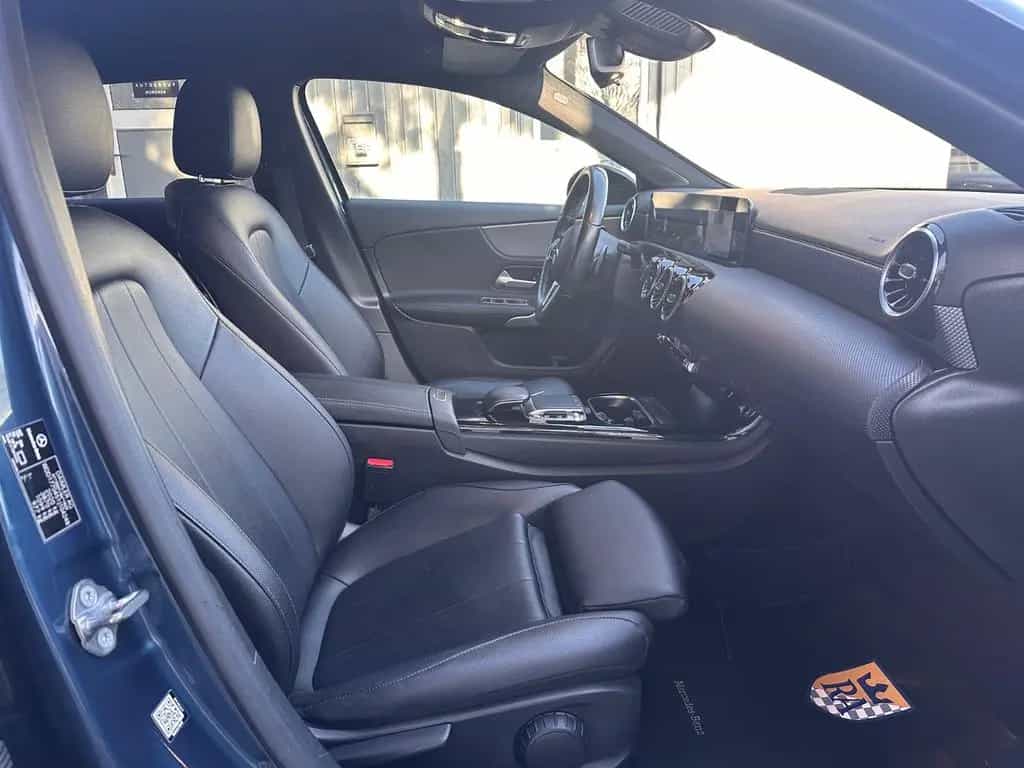 Mercedes-Benz A-Class 4Matic/Night-Paket/Pano/Kamera/LED/Leder 05/2019-photo-27