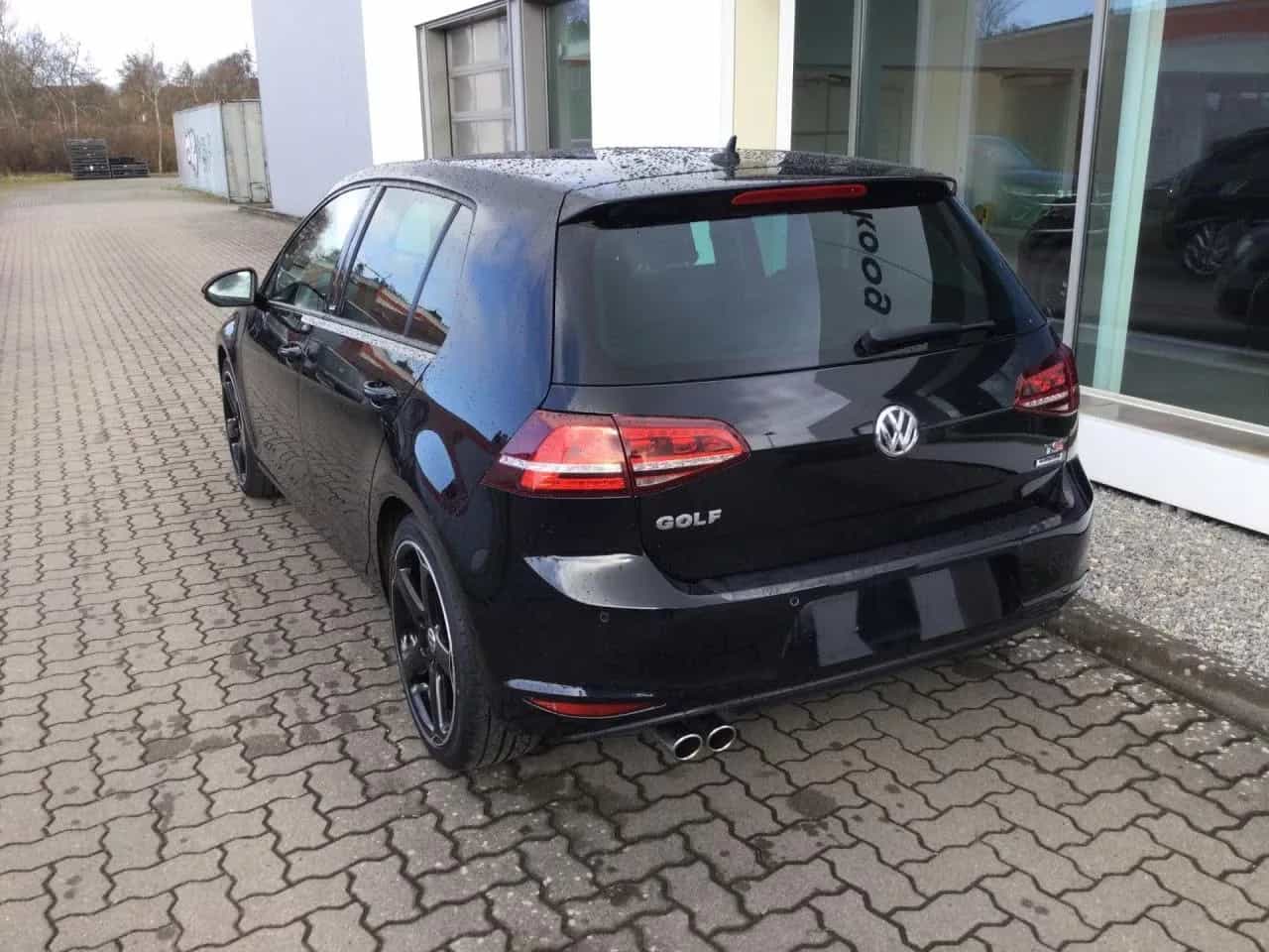 Volkswagen Golf 03/2016-photo-2
