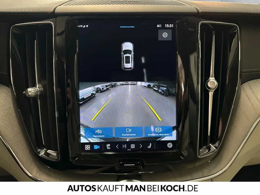 Volvo XC60 B5 AWD Ultimate Bright ACC BLIS PANO HUD H& 11/2022-photo-26