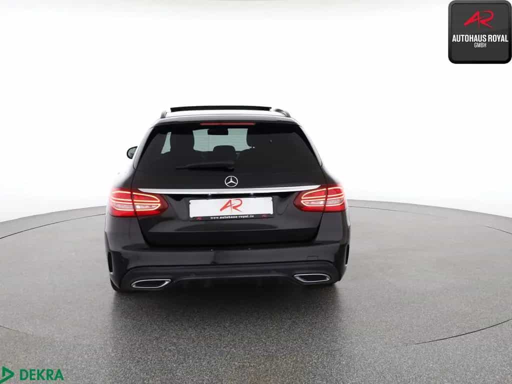 Mercedes-Benz C-Class 220 d T 3x AMG NIGHT PANO,WIDE,KAMERA,AHK,SH 10/2019-photo-3
