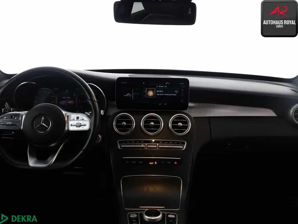 Mercedes-Benz C-Class 220 d T 3x AMG NIGHT PANO,WIDE,KAMERA,AHK,SH 10/2019-photo-8