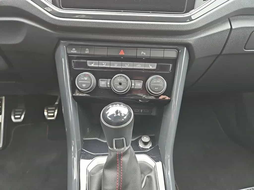 Volkswagen T-Roc 1.5TSI Sport Navi LED Kamera ACC 08/2021-photo-8