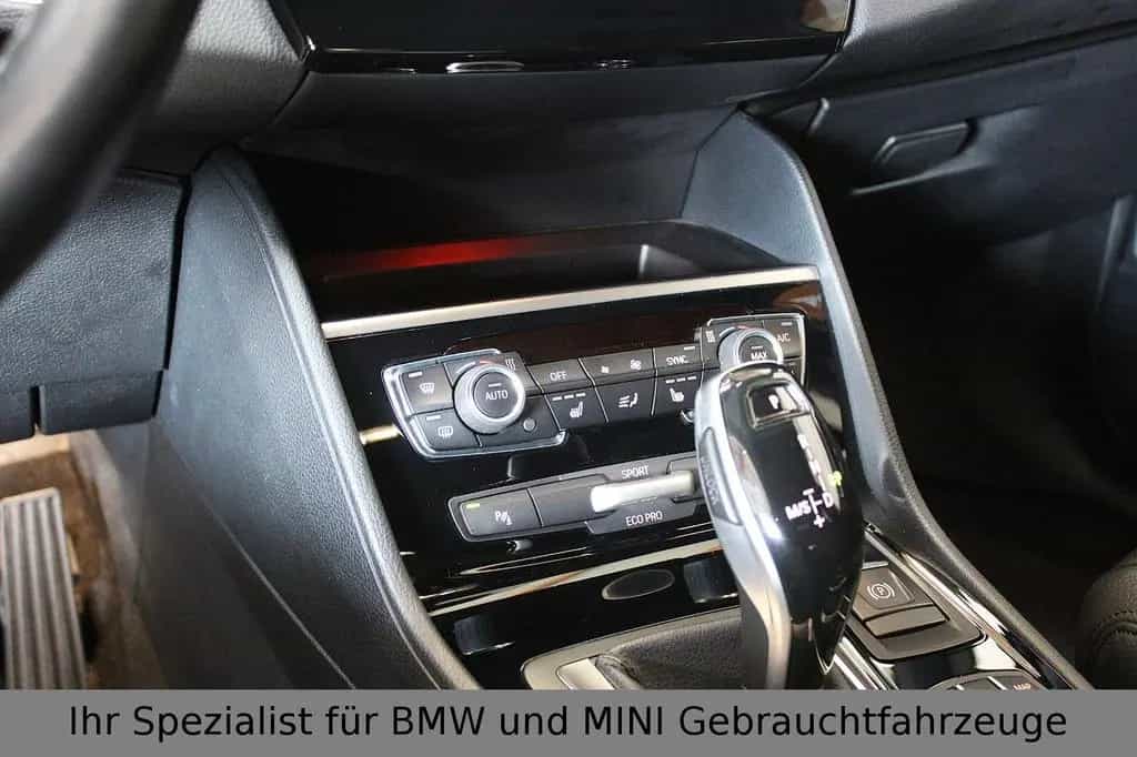 BMW 220 d Active Tourer Facelift*Vollleder*Automatik 02/2020-photo-22