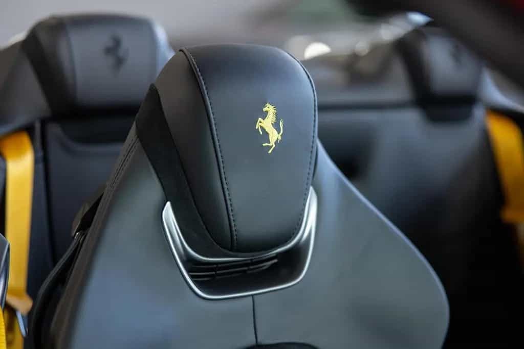 Ferrari Roma Spider AFS3 360° HIFI-Sound Daytona-Seats 02/2025-photo-24