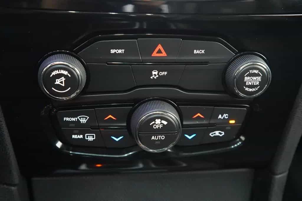 Chrysler 300C S Lim. *3.Hand*Unfallfrei*Kamera*Pano* 07/2015-photo-31