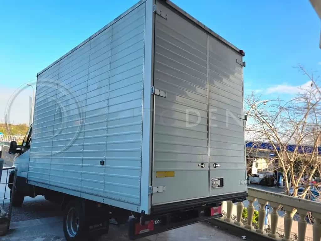 Iveco Daily 35C12V BTor 2.3 HPT PM-SL-TA-RG Furg 01/2019-photo-3