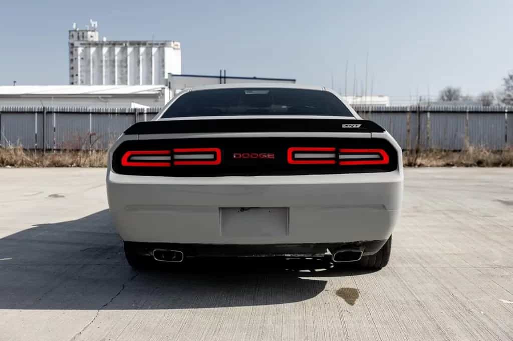 Dodge Challenger SRT8 6.4 392HEMI Czech Registration 01/2012-photo-10