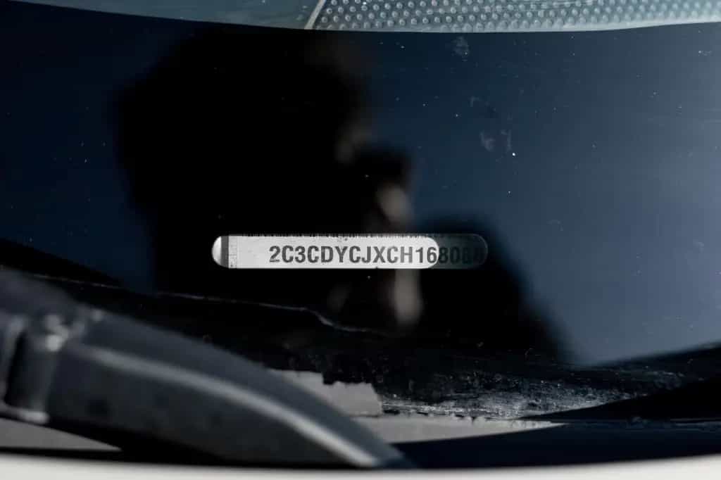 Dodge Challenger SRT8 6.4 392HEMI Czech Registration 01/2012-photo-22