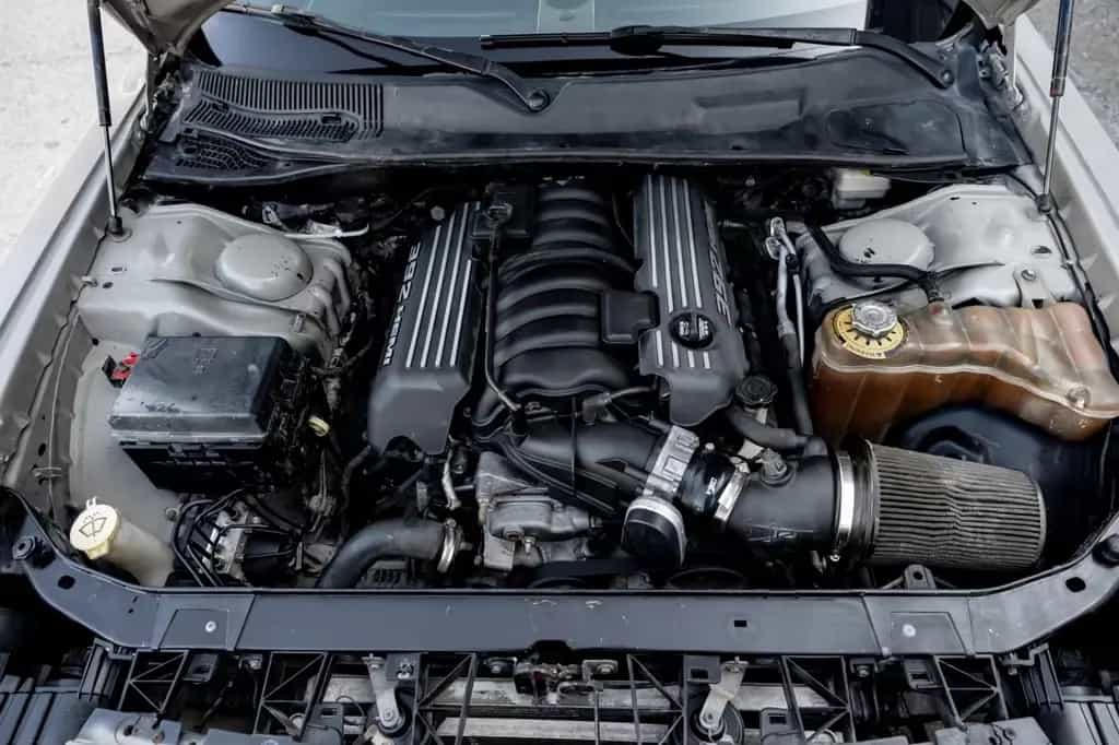 Dodge Challenger SRT8 6.4 392HEMI Czech Registration 01/2012-photo-27