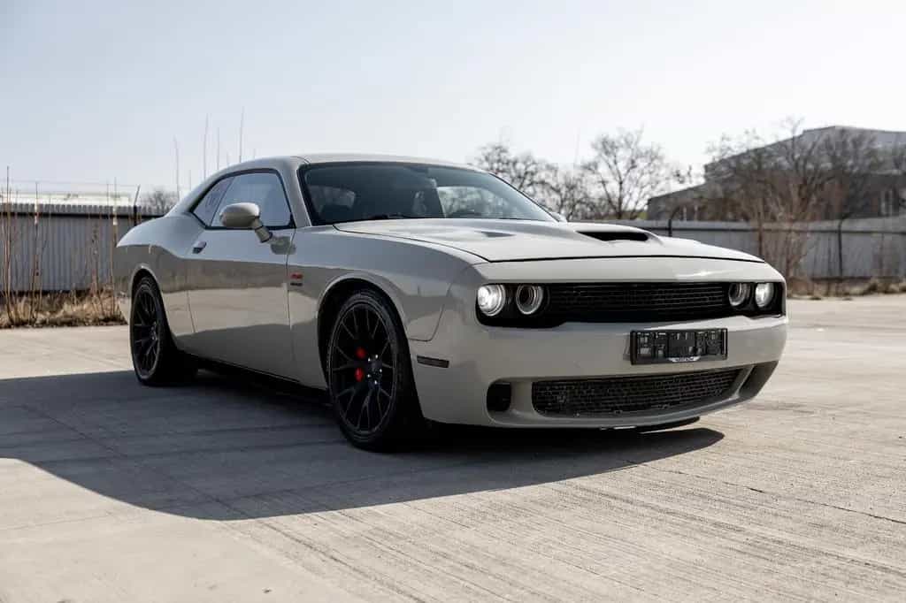 Dodge Challenger SRT8 6.4 392HEMI Czech Registration 01/2012-photo-4