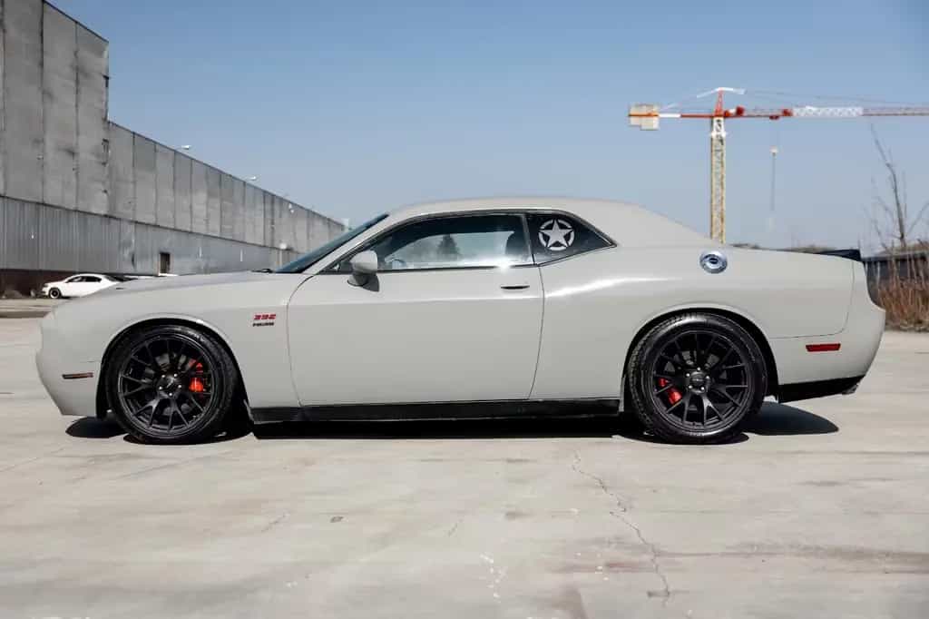 Dodge Challenger SRT8 6.4 392HEMI Czech Registration 01/2012-photo-6