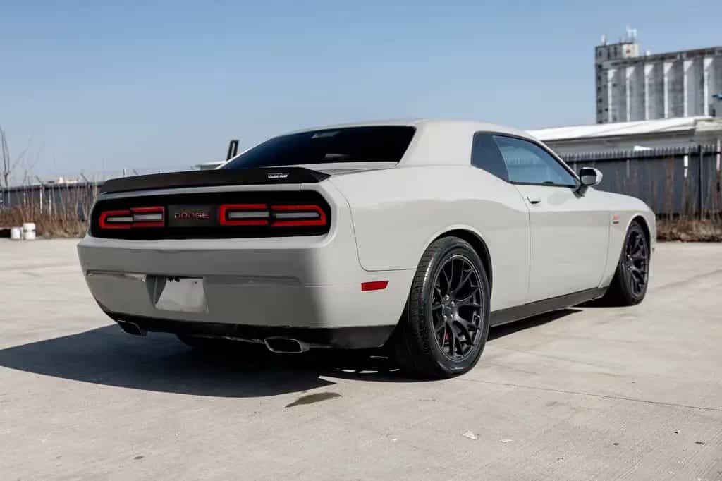 Dodge Challenger SRT8 6.4 392HEMI Czech Registration 01/2012-photo-8