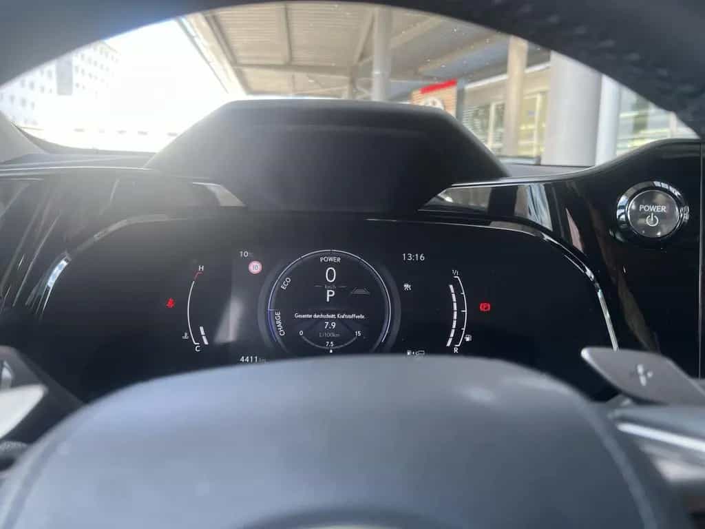 Lexus NX 350h NX 350 h   Luxury Line 10/2025-photo-13