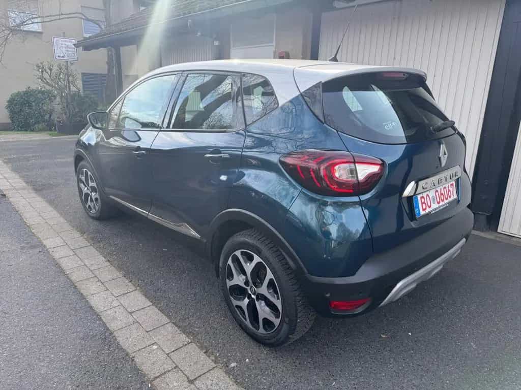 Renault Captur Intens & behinderte Einrichtung & 95000 k 08/2019-photo-3
