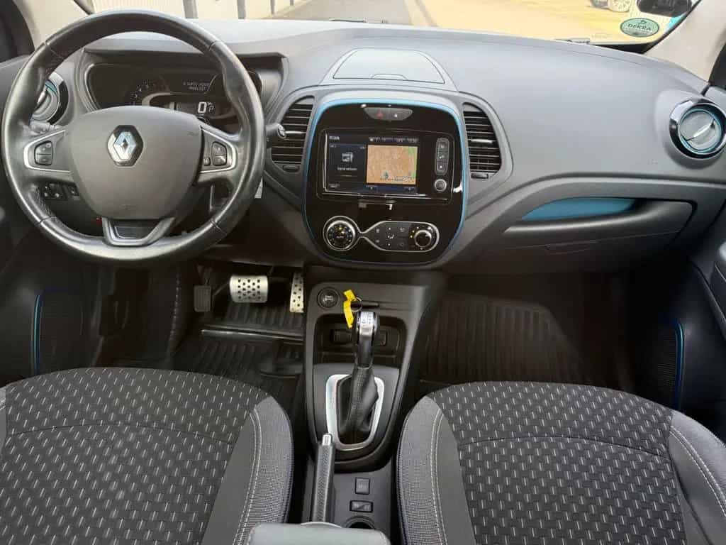 Renault Captur Intens & behinderte Einrichtung & 95000 k 08/2019-photo-4
