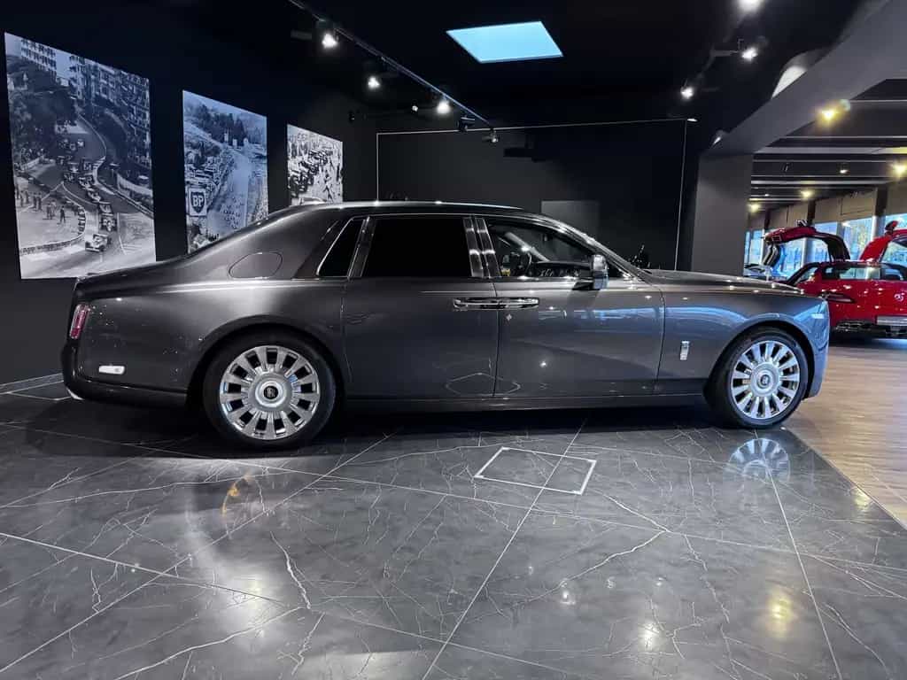 Rolls-Royce Phantom Dt.Auslieferung*unfallfrei*Service neu 04/2018-photo-5