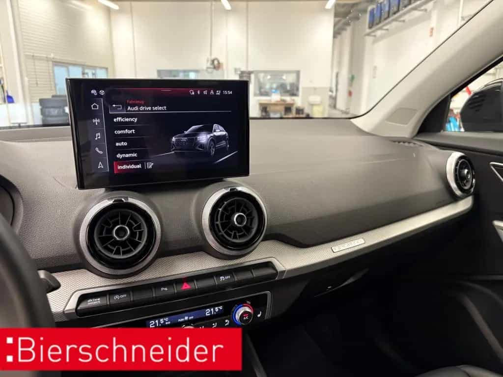 Audi Q2 40 TFSI qu. S tronic advanced LED KAMERA NAVI 07/2025-photo-10