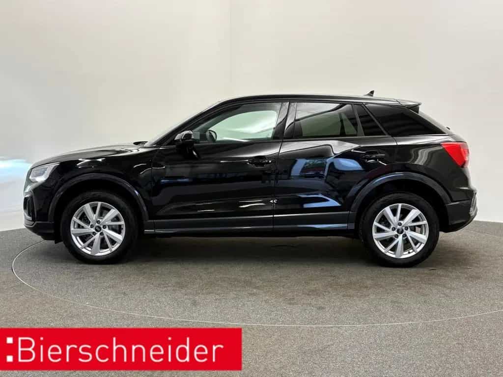 Audi Q2 40 TFSI qu. S tronic advanced LED KAMERA NAVI 07/2025-photo-3