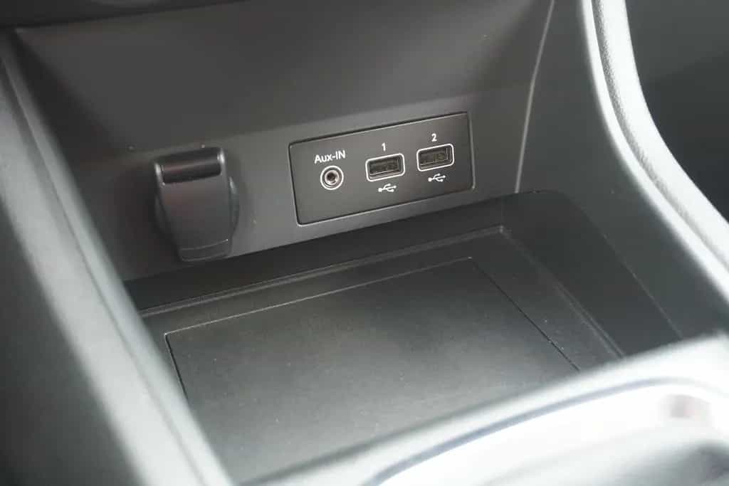 Renault Captur II 1.0 TCE LED Spurhalte Tempomat Klima 06/2020-photo-20