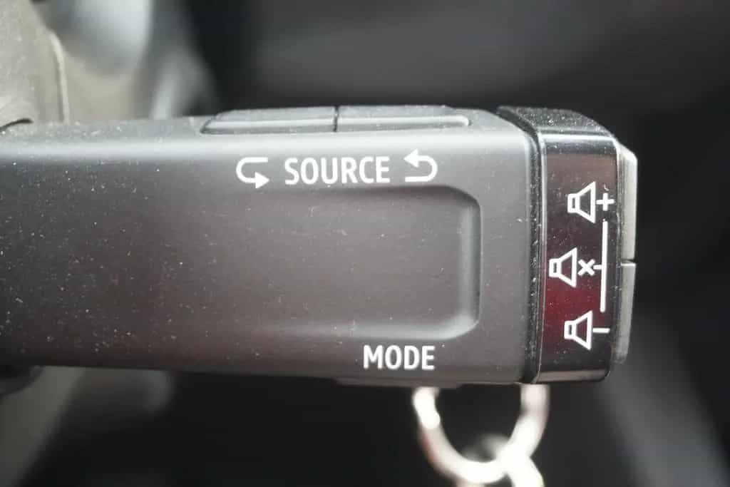 Renault Captur II 1.0 TCE LED Spurhalte Tempomat Klima 06/2020-photo-26