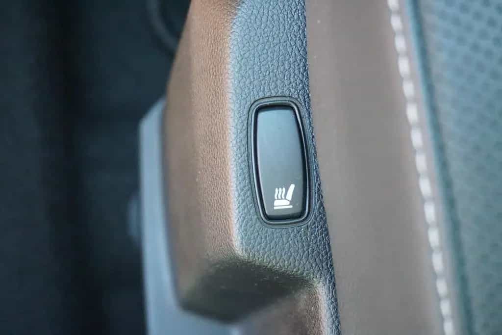 Dacia Duster II TCE Prestige 4WD Navi Totwinkel 360° 01/2020-photo-20