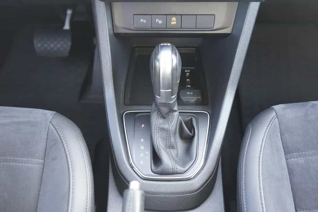 Volkswagen Caddy 2.0 TDI DSG Highline ACC AHK Kamera Navi 10/2017-photo-18