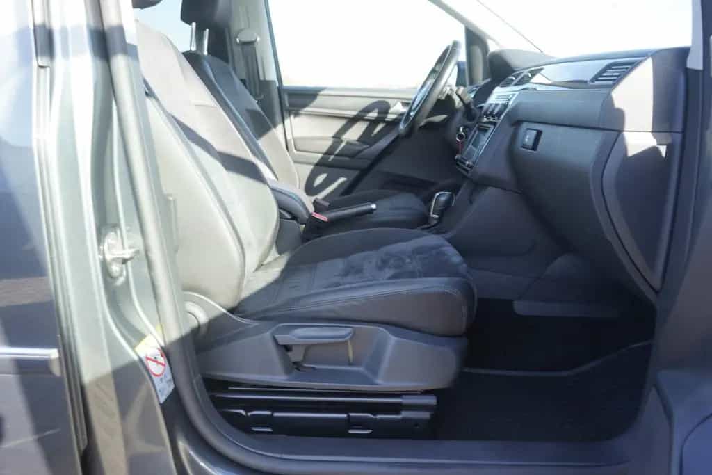 Volkswagen Caddy 2.0 TDI DSG Highline ACC AHK Kamera Navi 10/2017-photo-29
