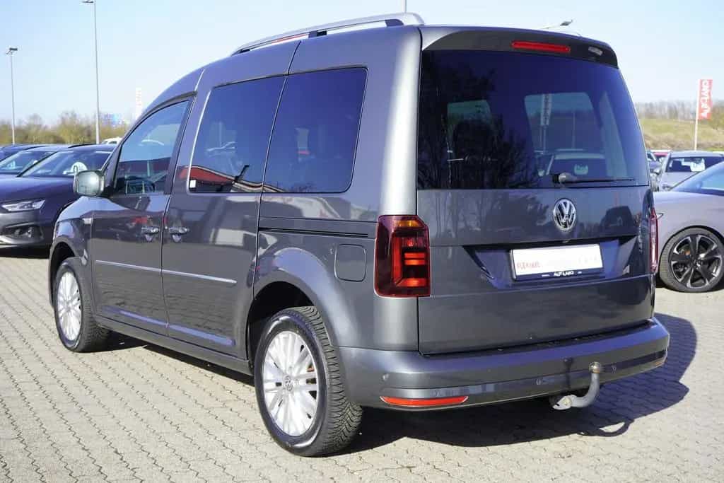 Volkswagen Caddy 2.0 TDI DSG Highline ACC AHK Kamera Navi 10/2017-photo-6
