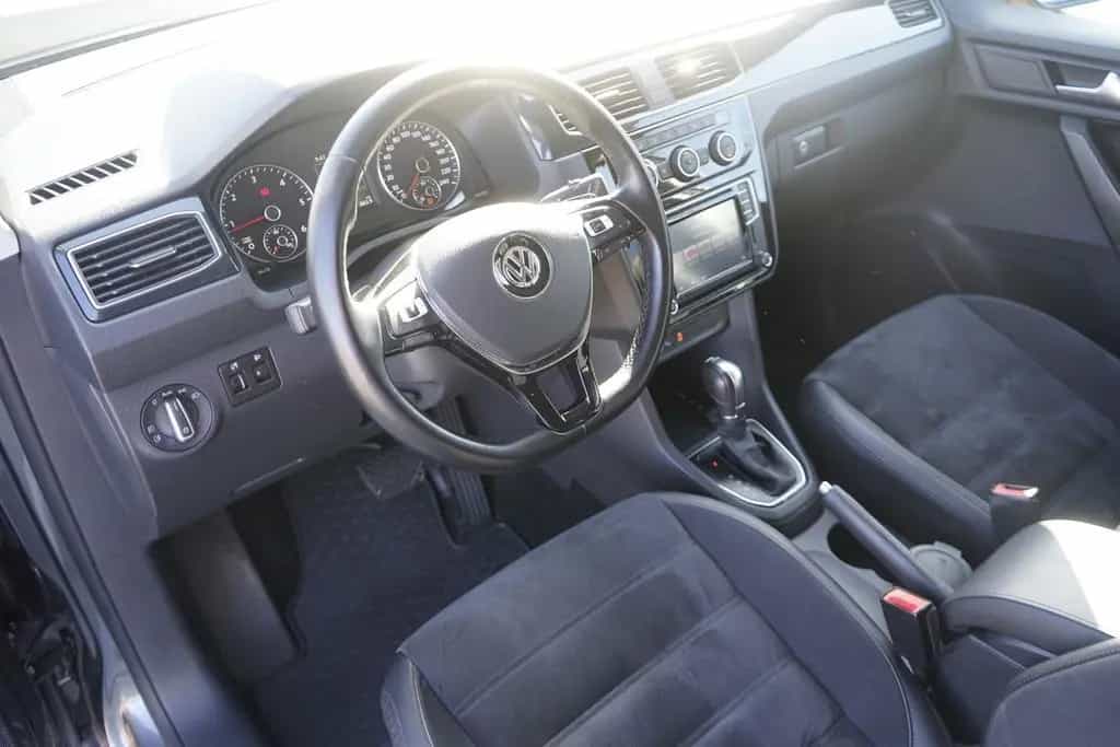 Volkswagen Caddy 2.0 TDI DSG Highline ACC AHK Kamera Navi 10/2017-photo-7