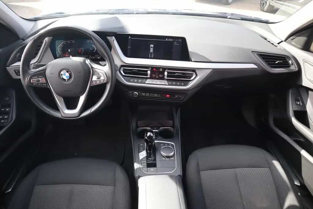 BMW 1 Series 118i Advantage LED Navi Virtual Cockpit PDC DAB 06/2021-photo-10
