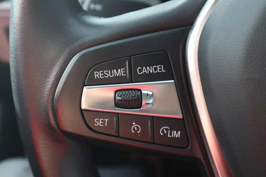 BMW 1 Series 118i Advantage LED Navi Virtual Cockpit PDC DAB 06/2021-photo-12