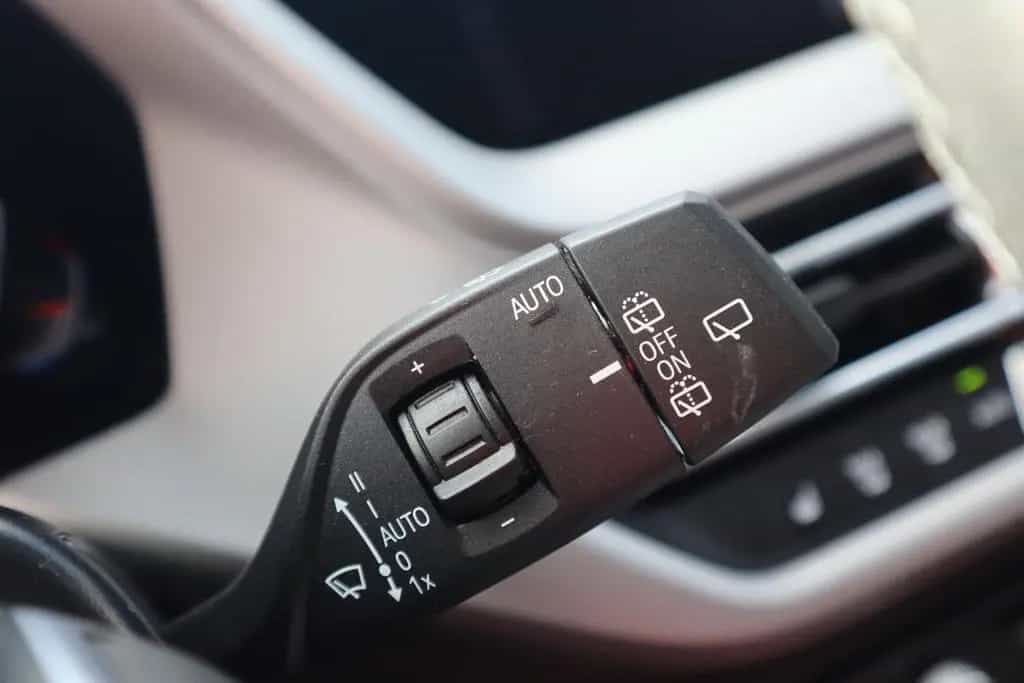 BMW 1 Series 118i Advantage LED Navi Virtual Cockpit PDC DAB 06/2021-photo-15