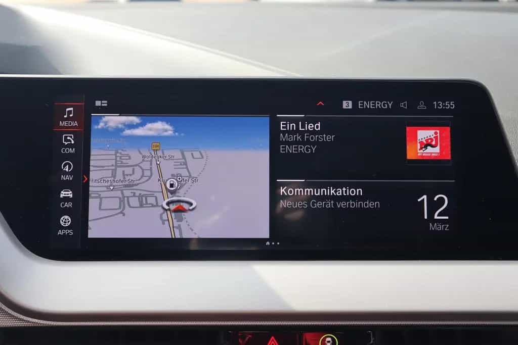 BMW 1 Series 118i Advantage LED Navi Virtual Cockpit PDC DAB 06/2021-photo-18