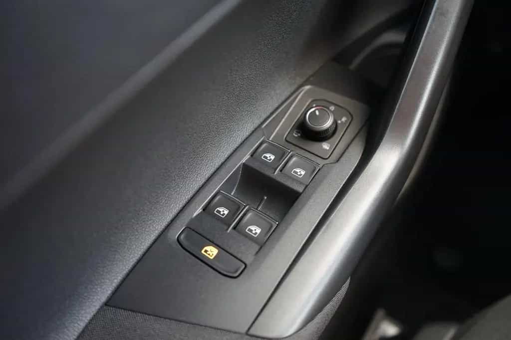 Volkswagen Polo 1.0 TSI DSG Join LED Navi ACC App-Connect 11/2018-photo-20