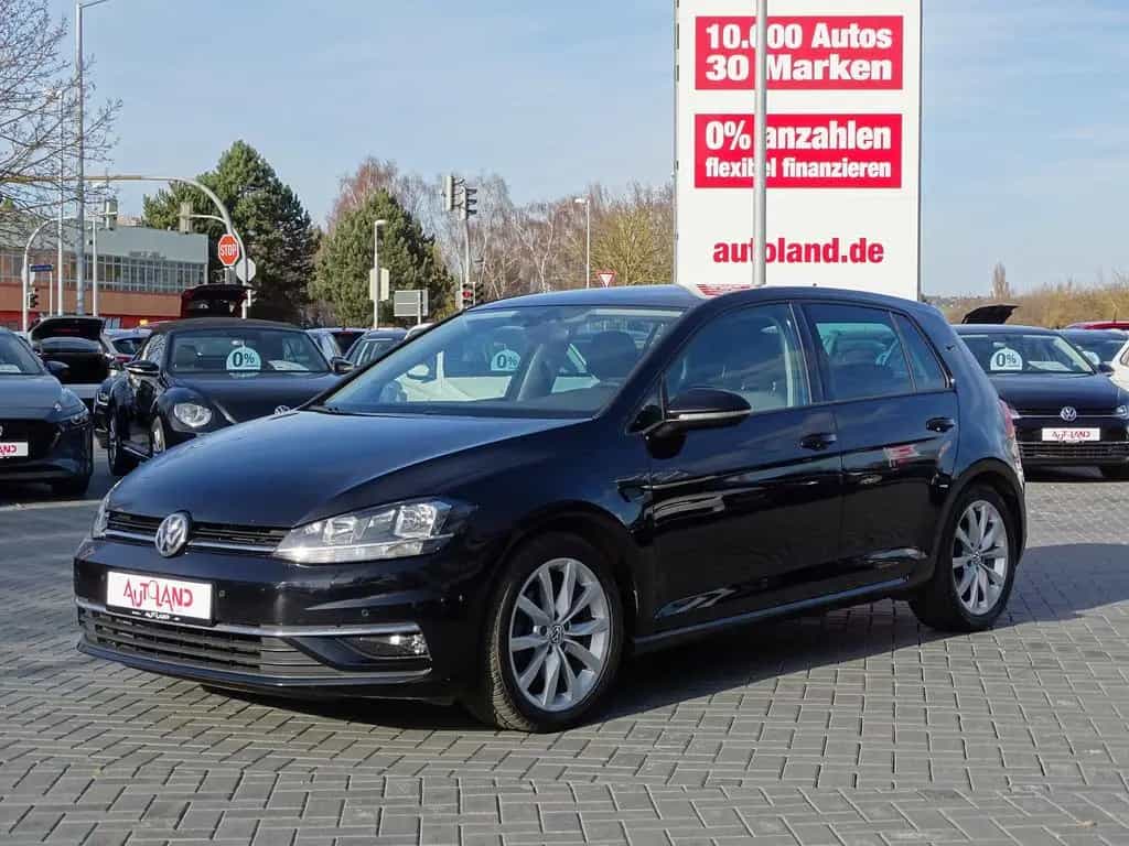 Volkswagen Golf VII 1.4 16V TSI Highline Sitzheizung Navi 06/2017-photo-1