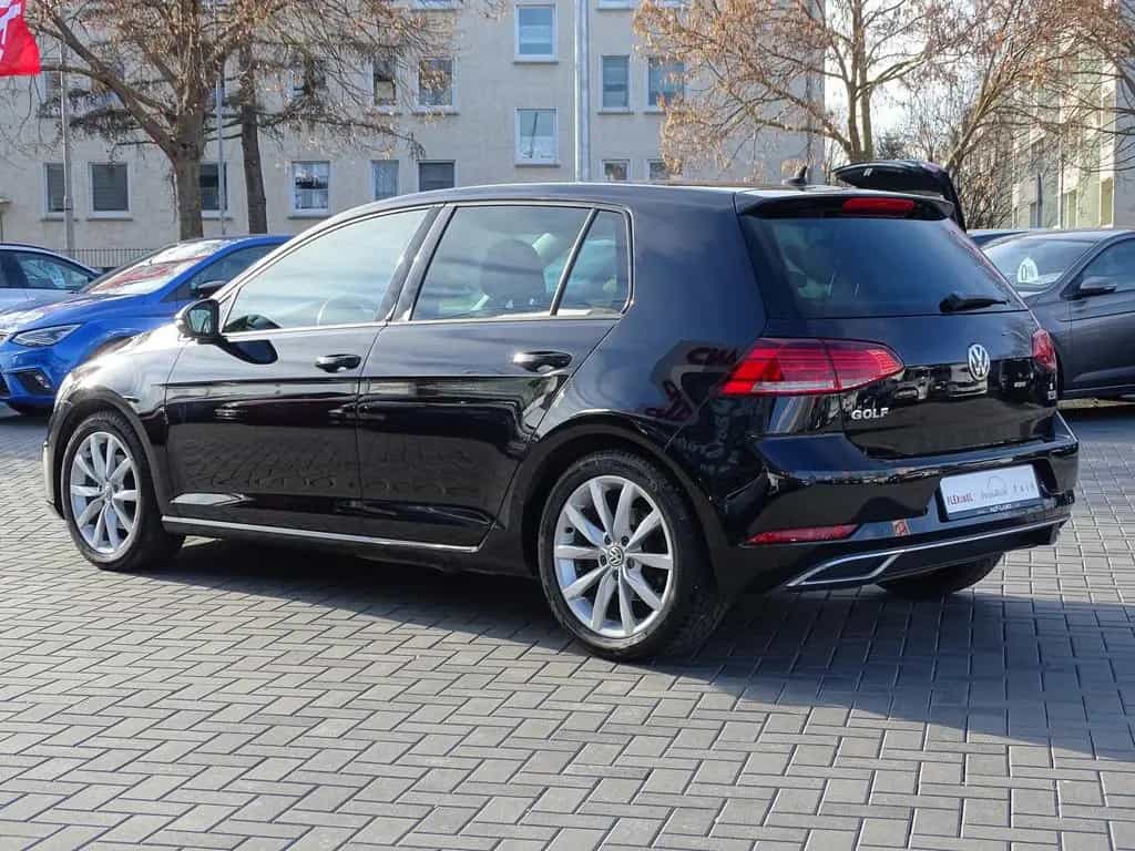 Volkswagen Golf VII 1.4 16V TSI Highline Sitzheizung Navi 06/2017-photo-2